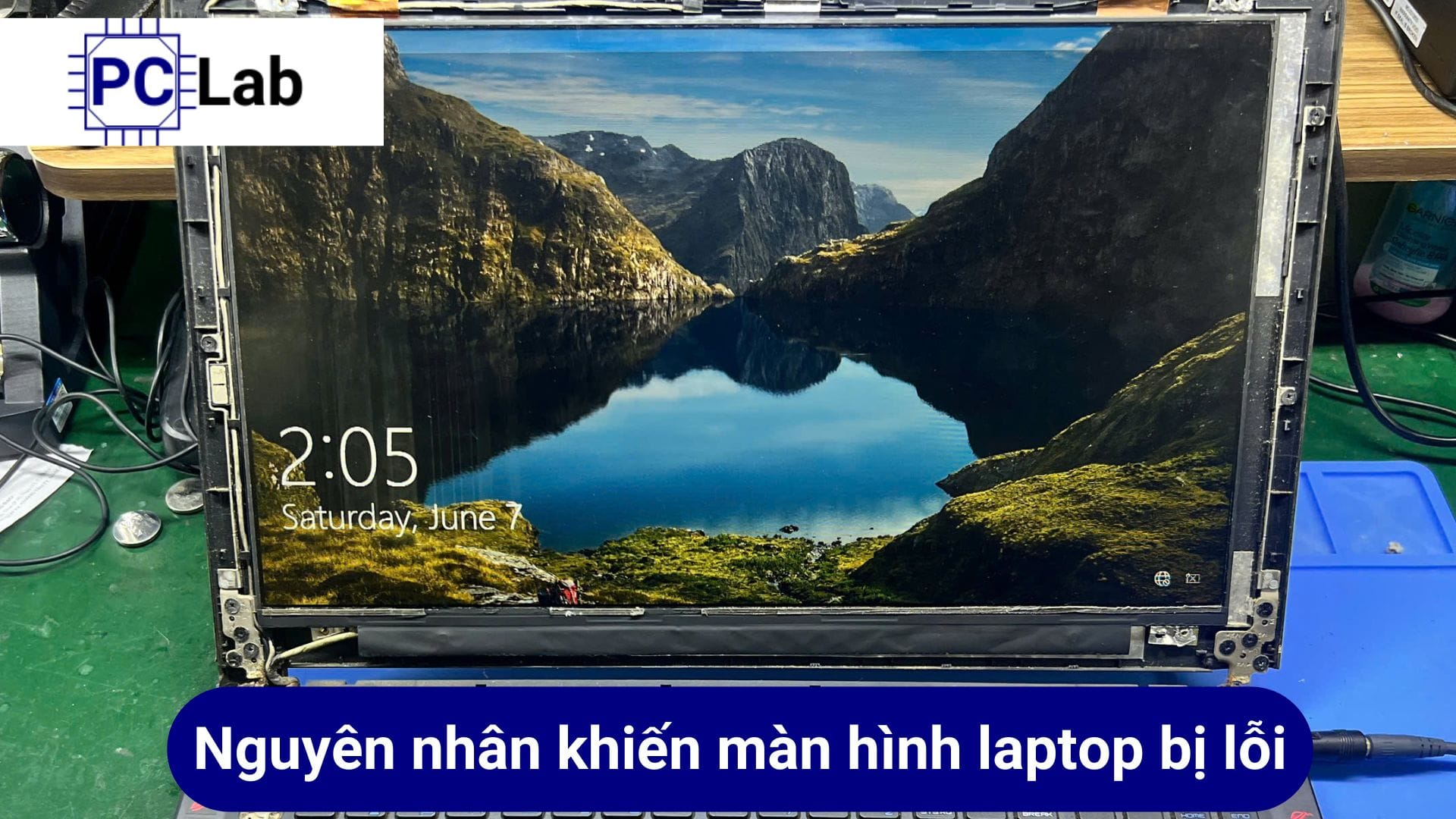 Nguyên nhân khiến màn hình laptop bị lỗi